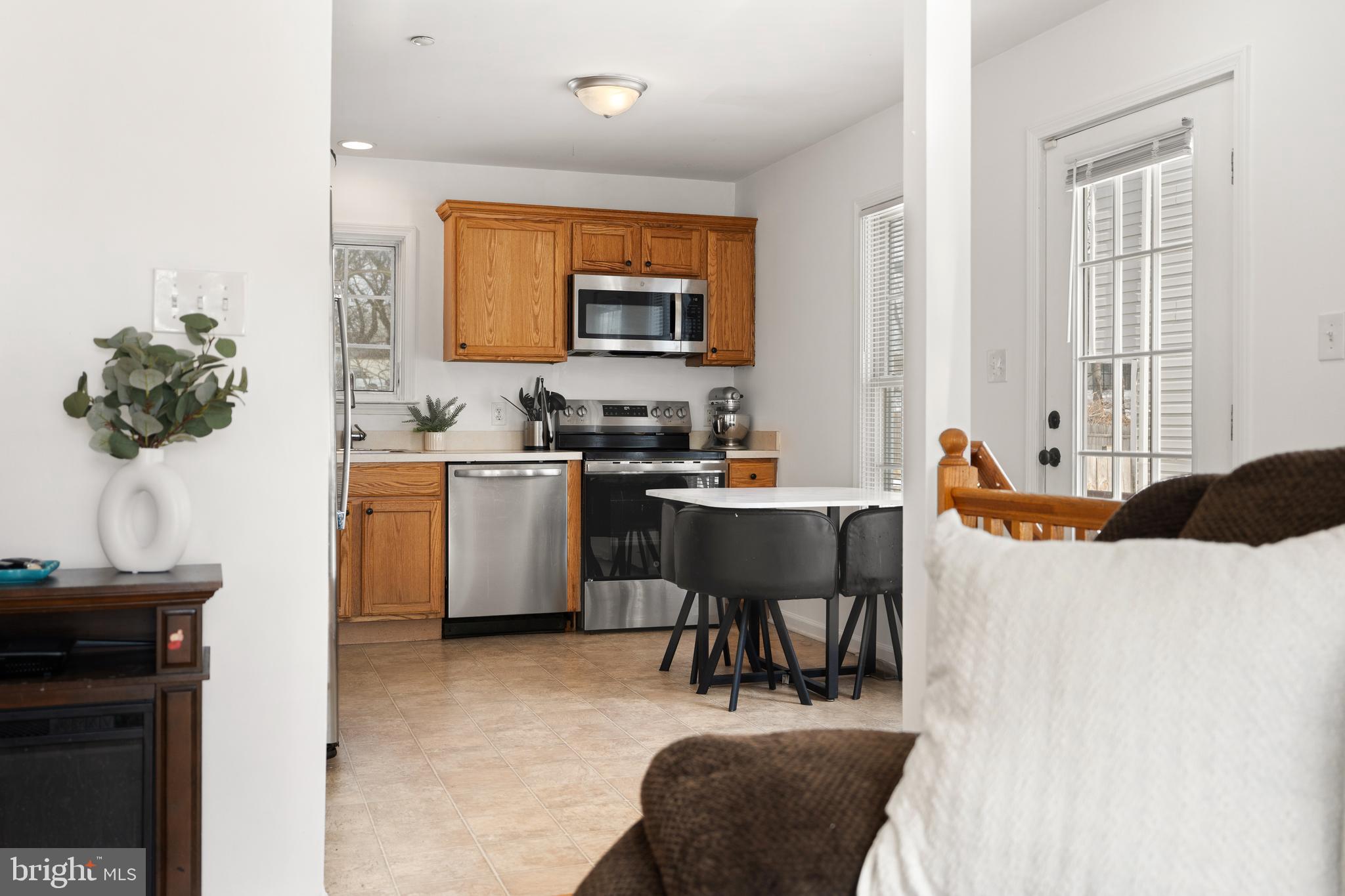 BRUNSWICK - Residential