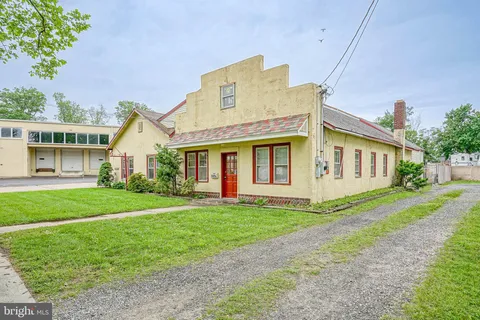 MLS: NJCD2092066