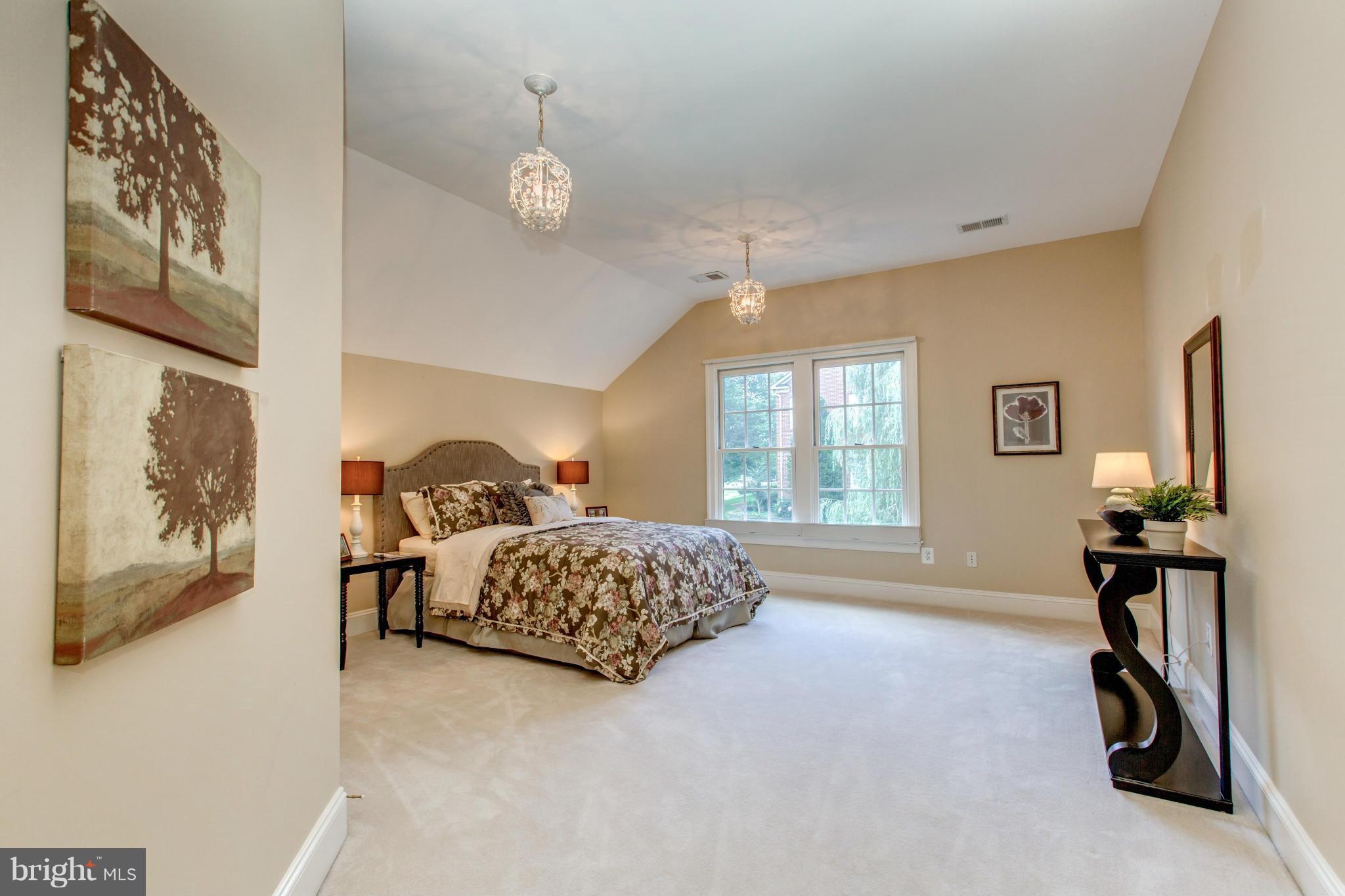 GREAT FALLS GLEN - Residential