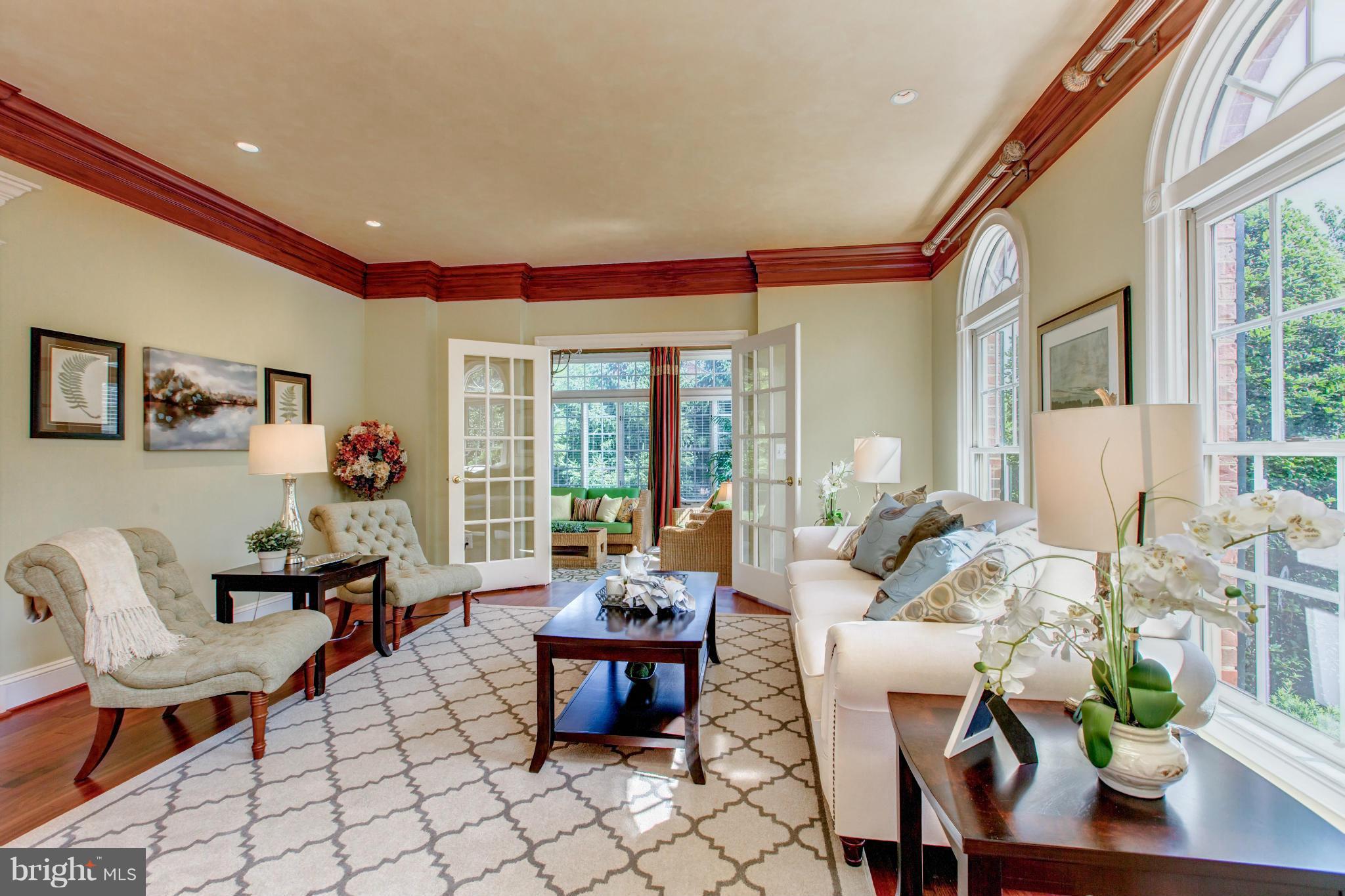 GREAT FALLS GLEN - Residential