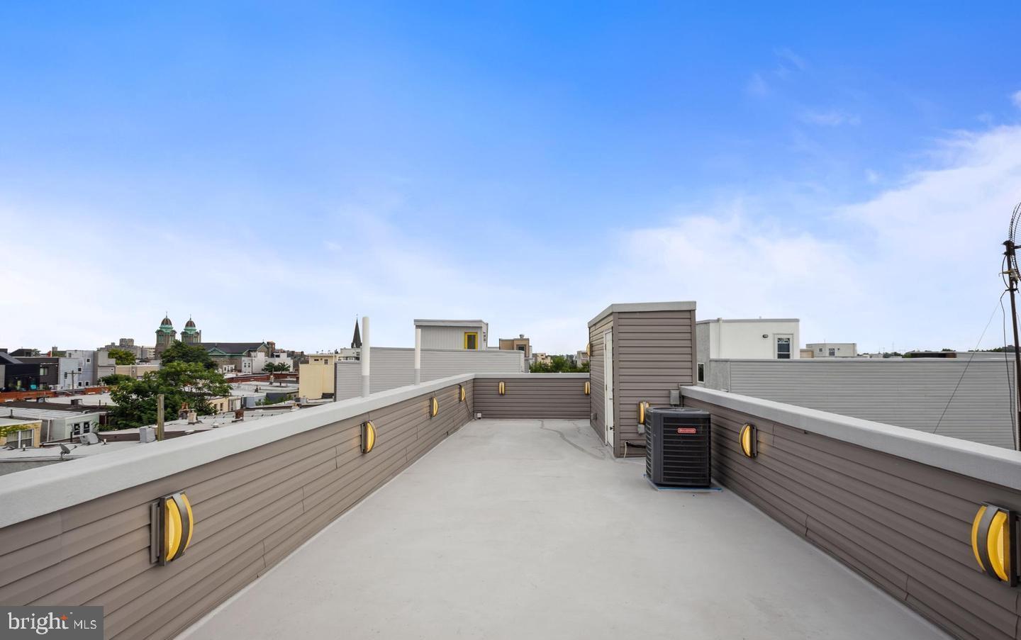 POINT BREEZE - Residential