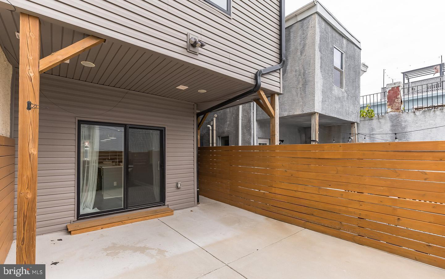 POINT BREEZE - Residential