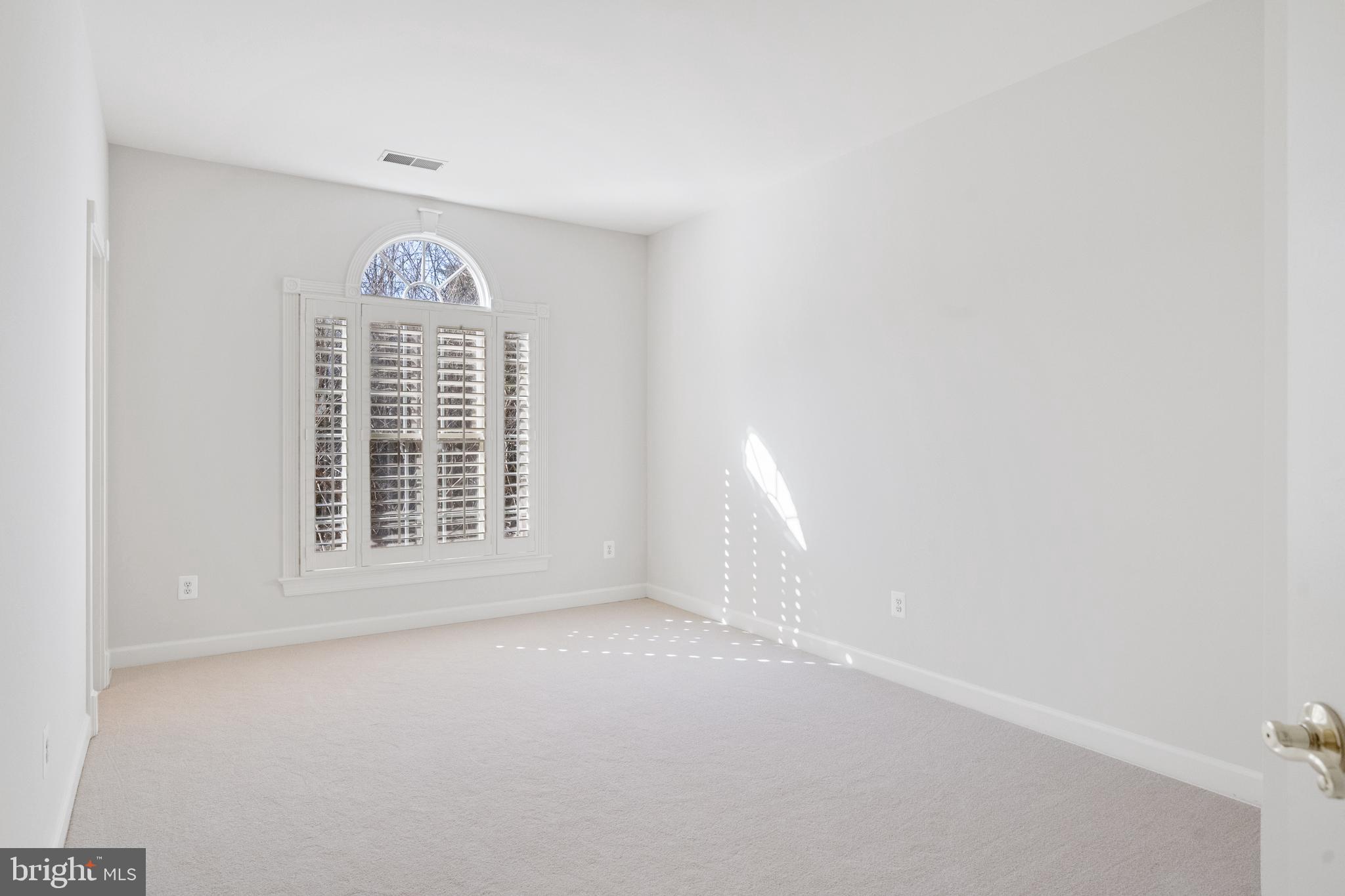 FARRCROFT - Residential Lease