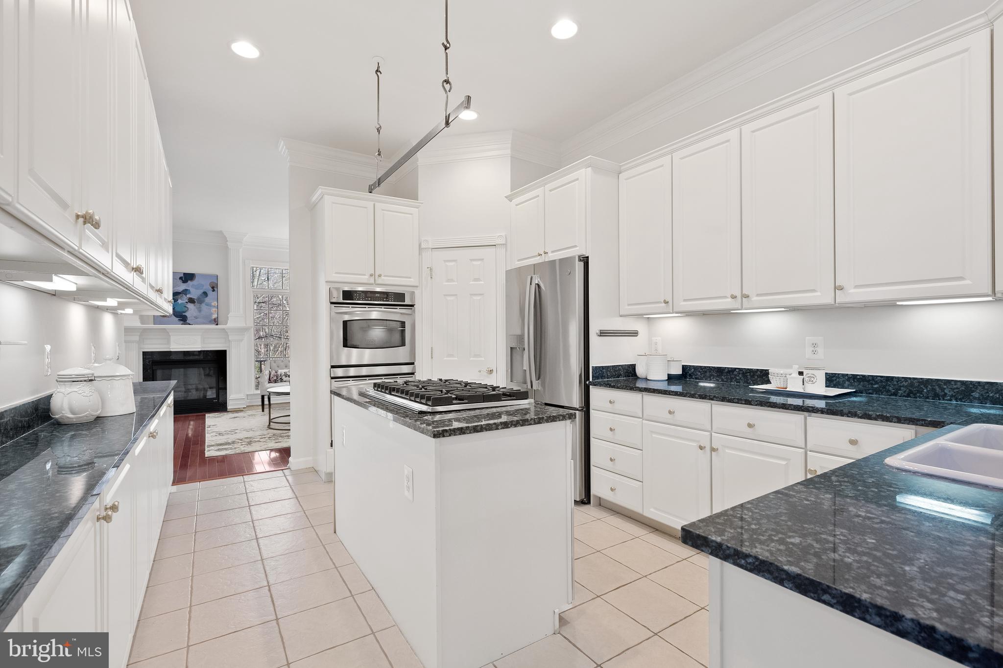 FARRCROFT - Residential Lease