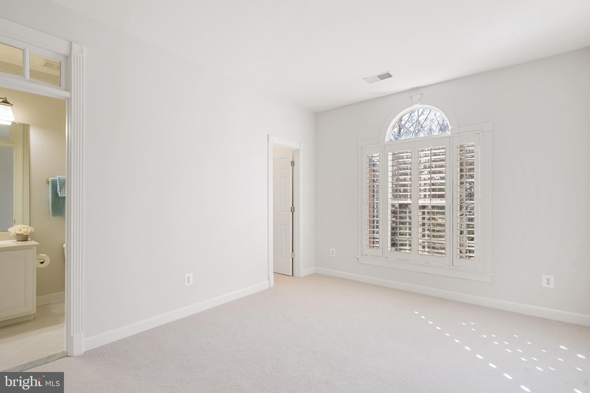 FARRCROFT - Residential Lease