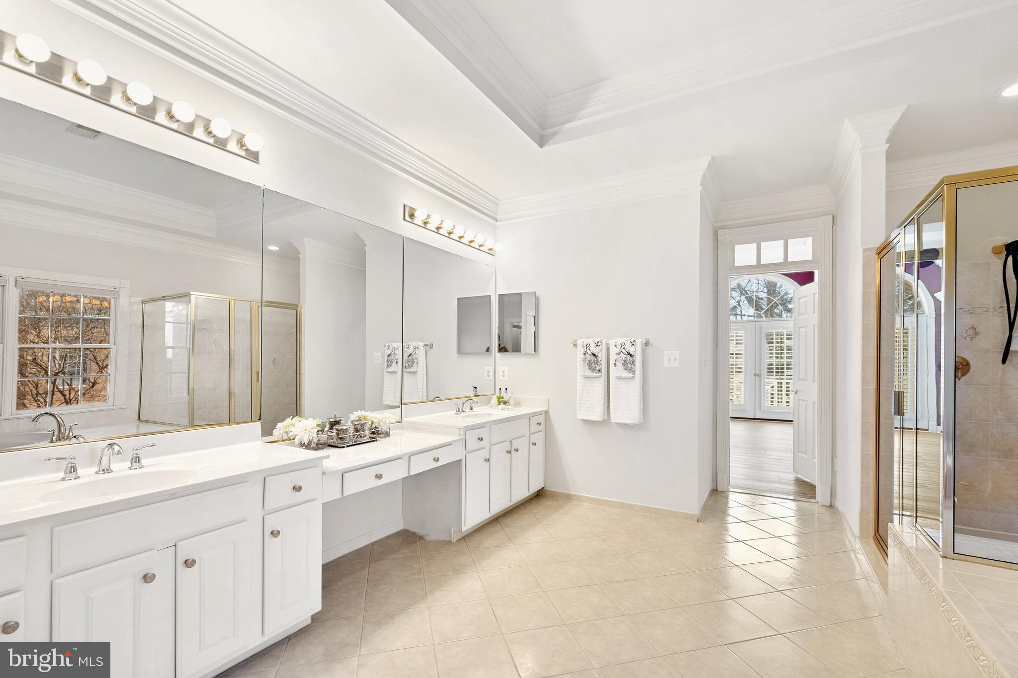 FARRCROFT - Residential Lease