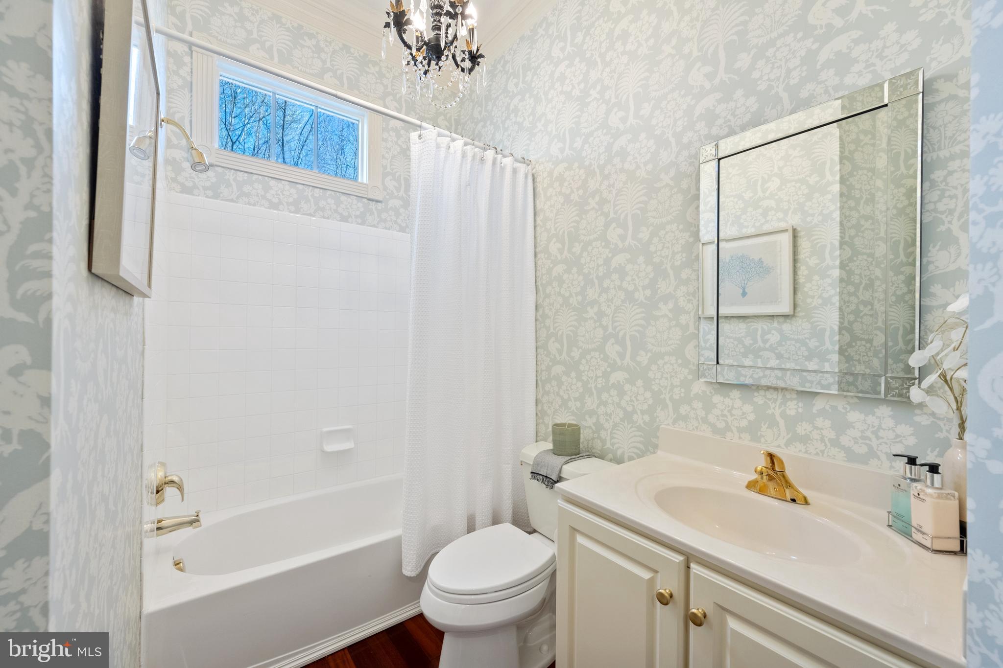 FARRCROFT - Residential Lease