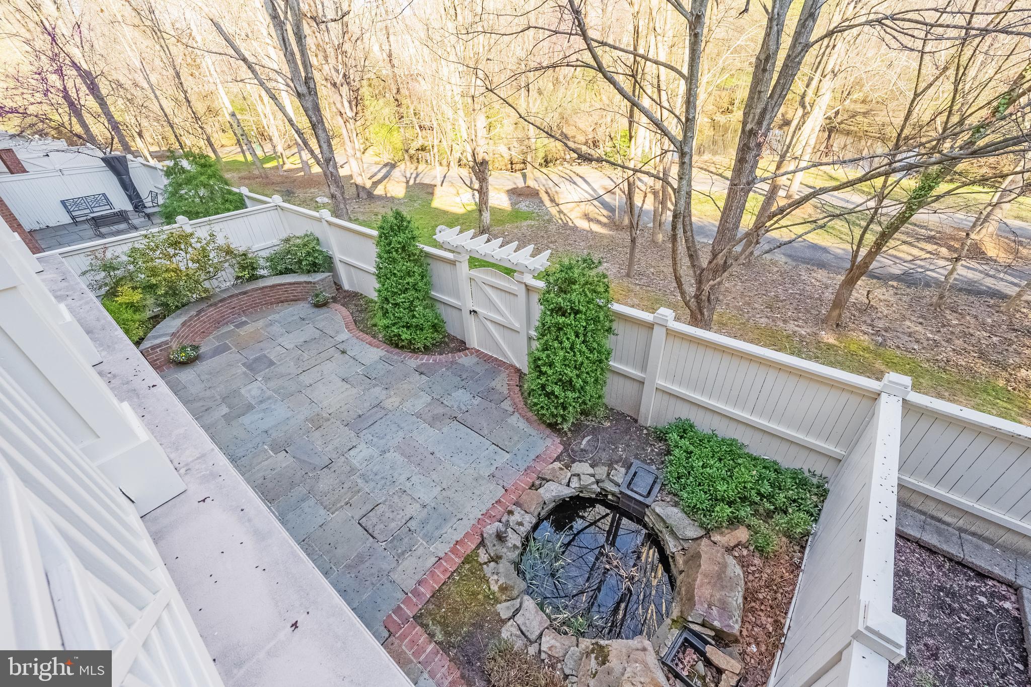 FARRCROFT - Residential Lease