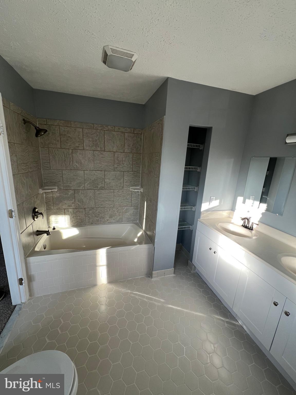 ST GEORGES HUNDRED - Residential Lease