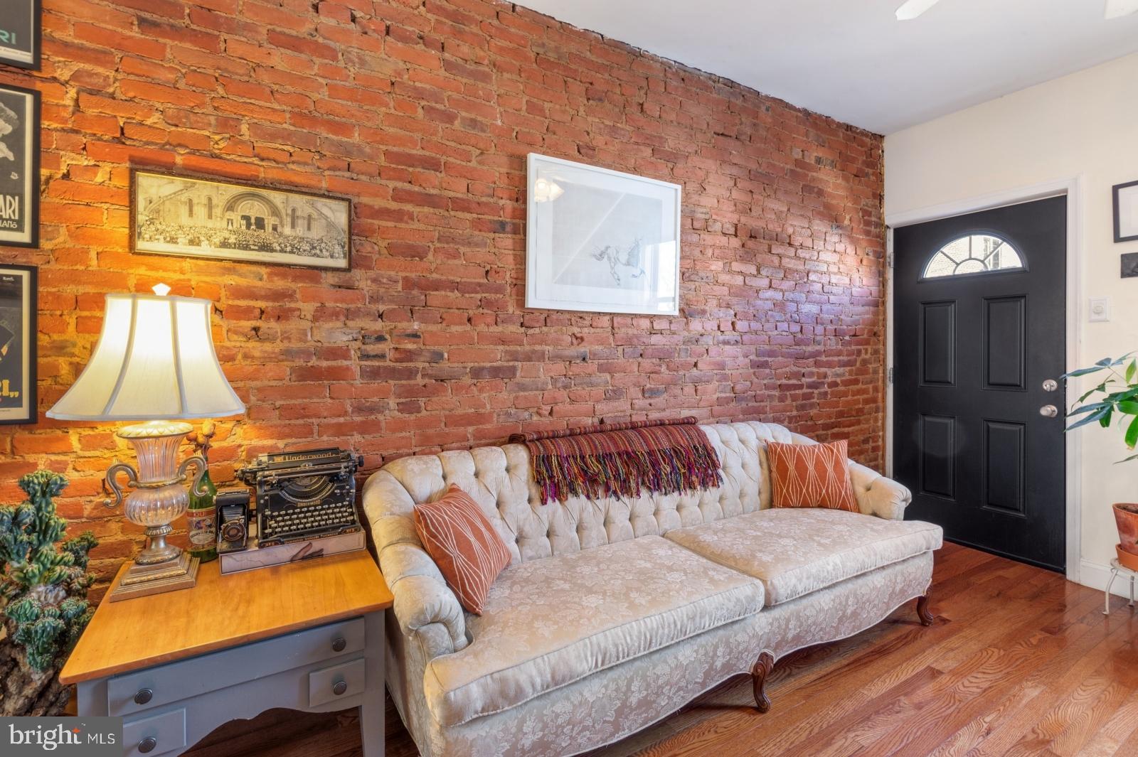 FISHTOWN - Residential Lease