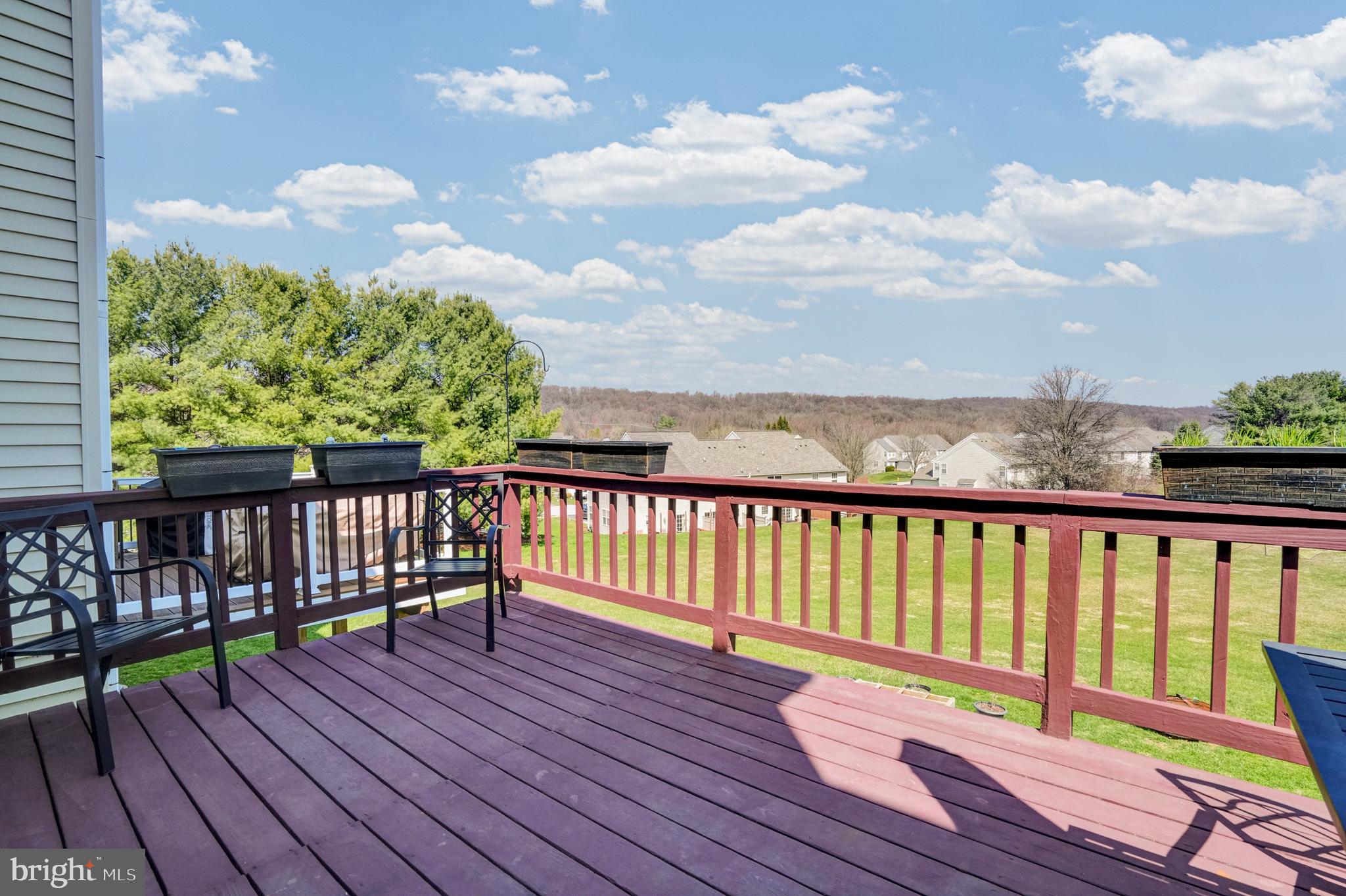 VALLEY CROSSING - Residential