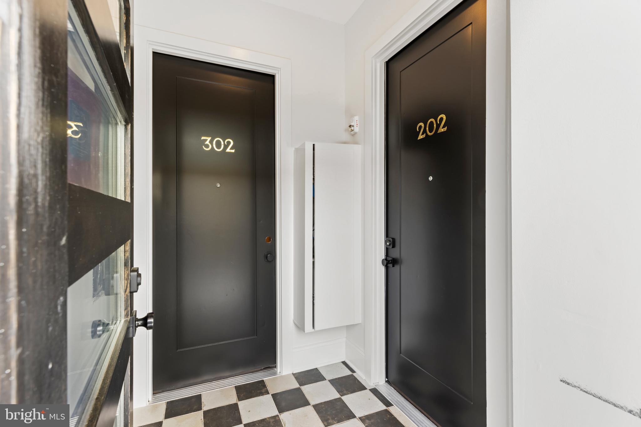 733 EUCLID STREET NW 302