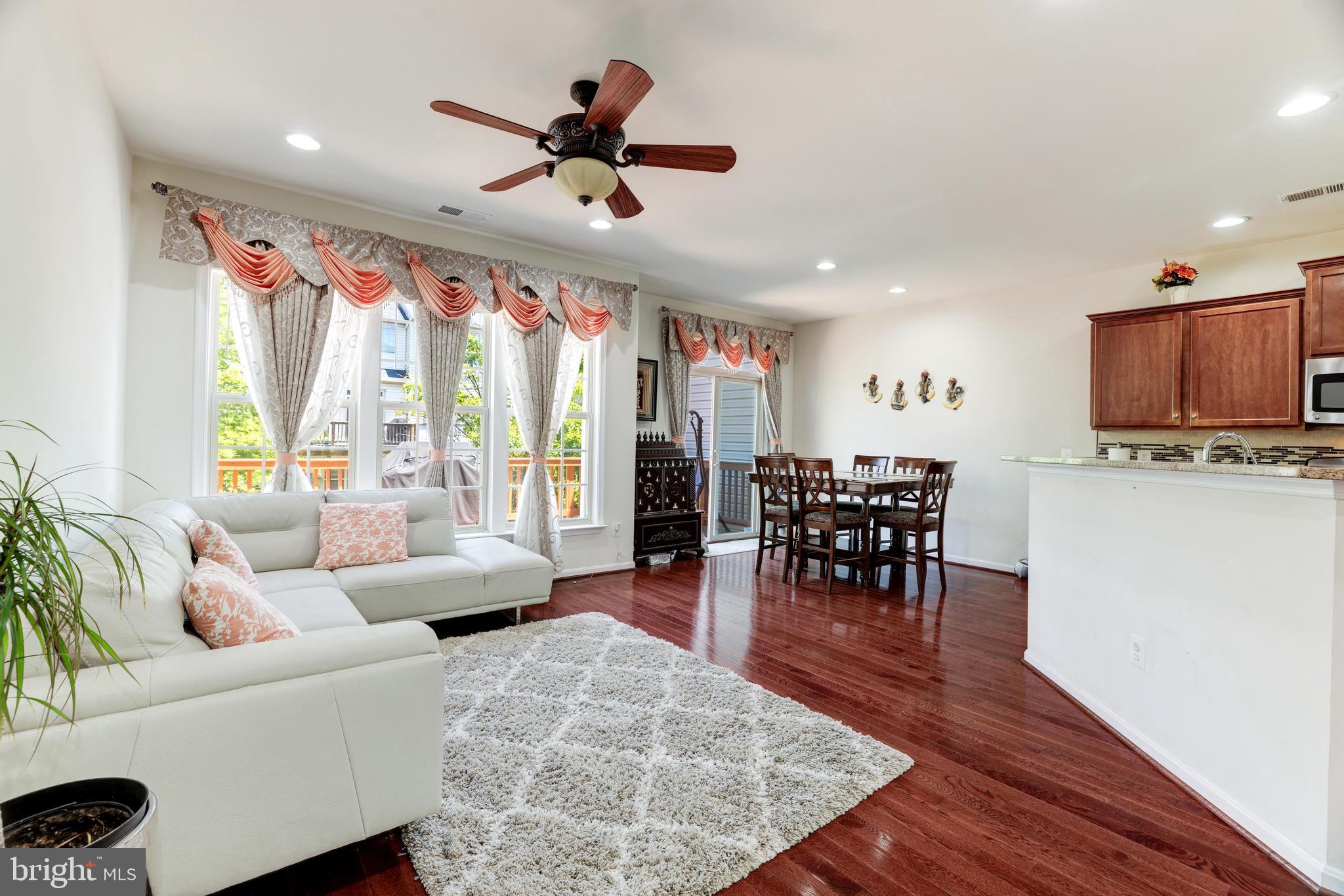 ALEXANDERS CHASE - Residential Lease