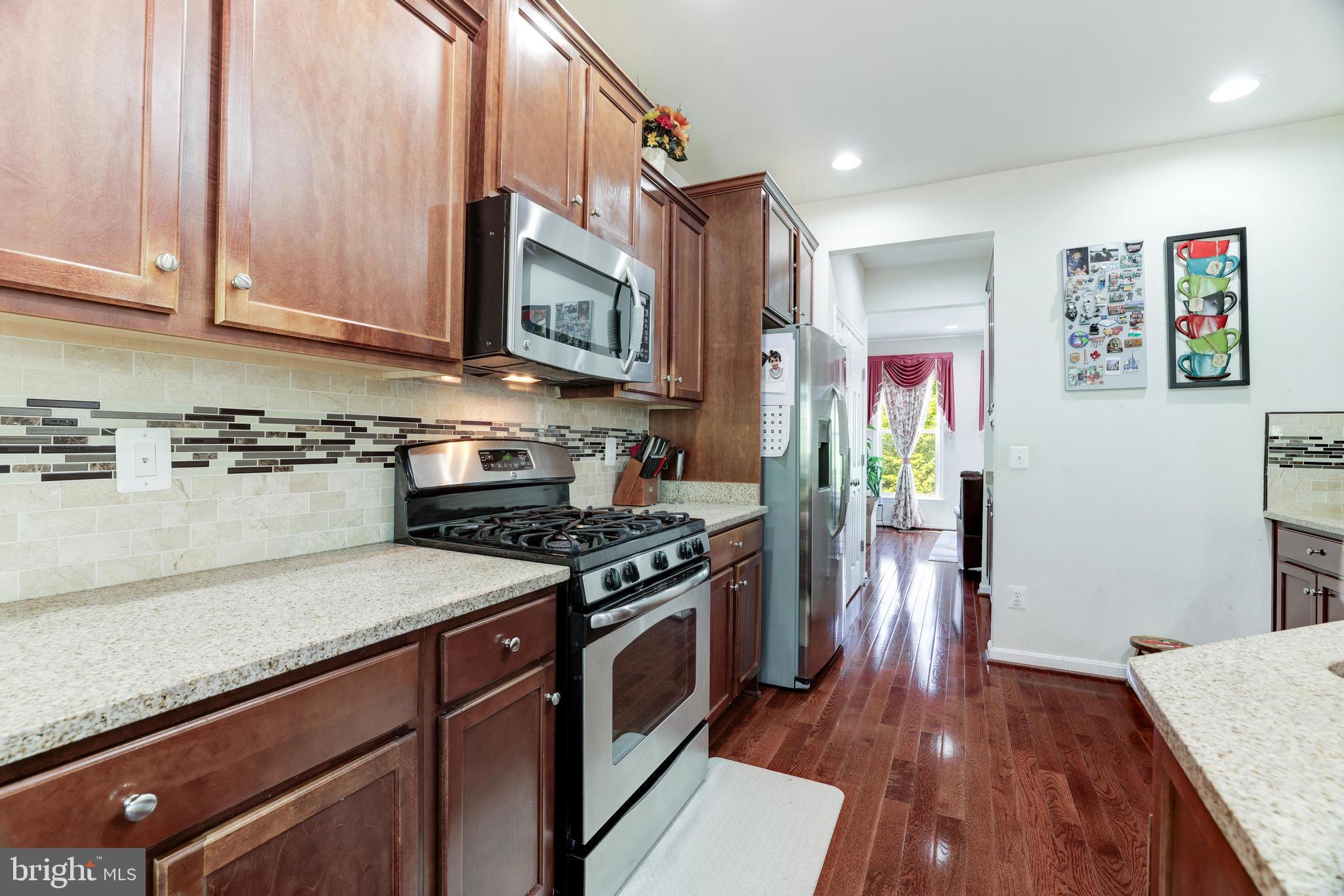 ALEXANDERS CHASE - Residential Lease