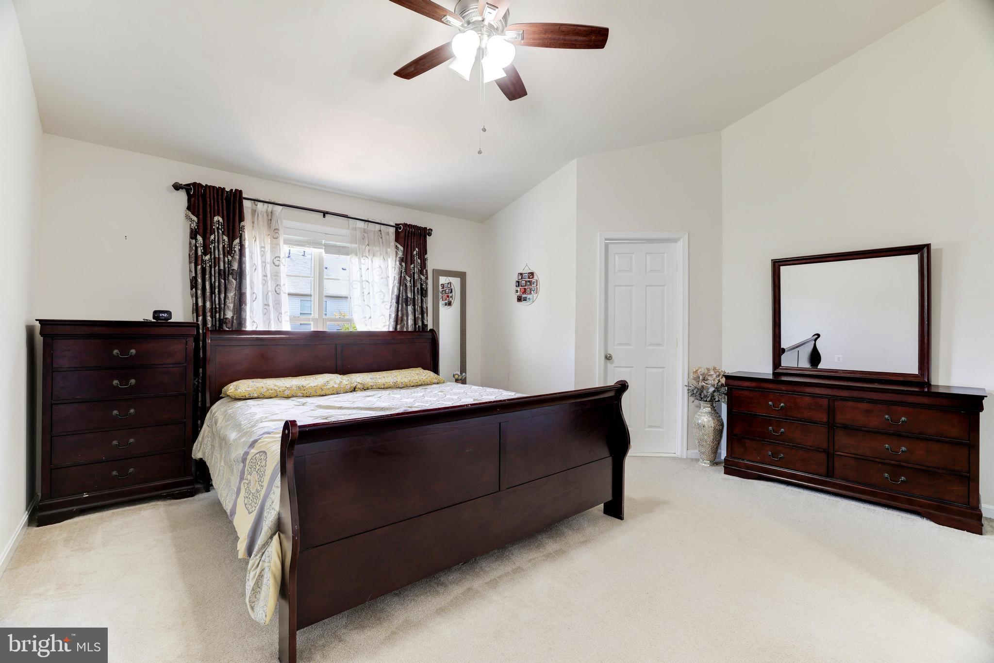 ALEXANDERS CHASE - Residential Lease