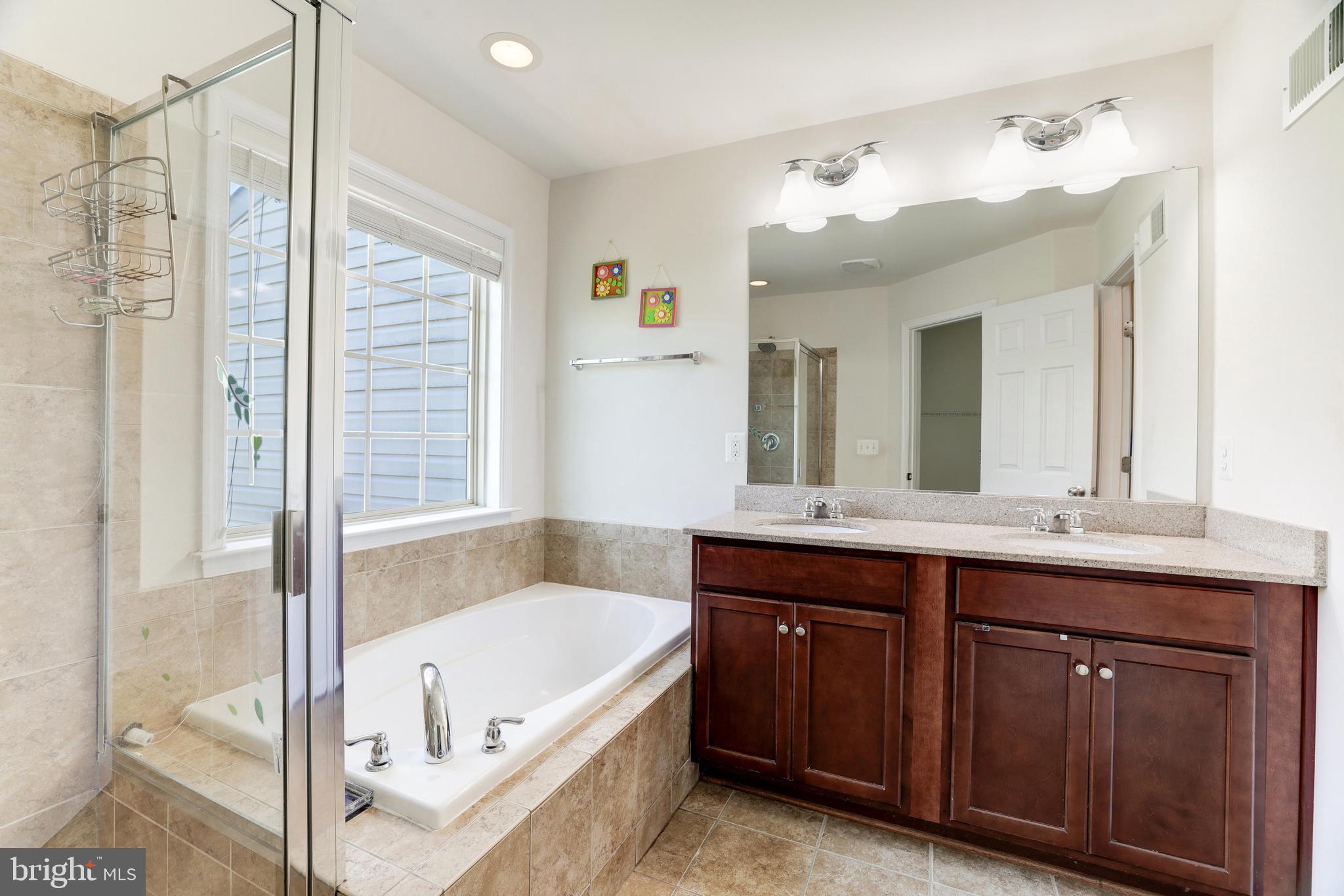 ALEXANDERS CHASE - Residential Lease