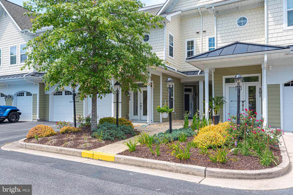 Photo of 10800 Navy Page Lane #206, BERLIN, MD 21811 (MLS # MDWO2040816)