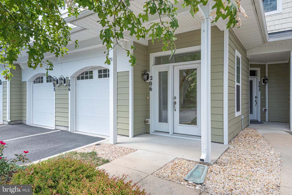 Photo of 10800 Navy Page Lane #206, BERLIN, MD 21811 (MLS # MDWO2040816)