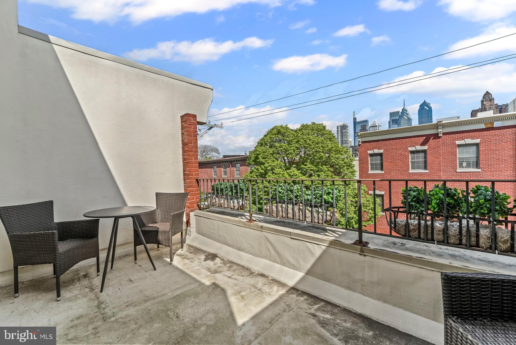 GRADUATE HOSPITAL - Residential