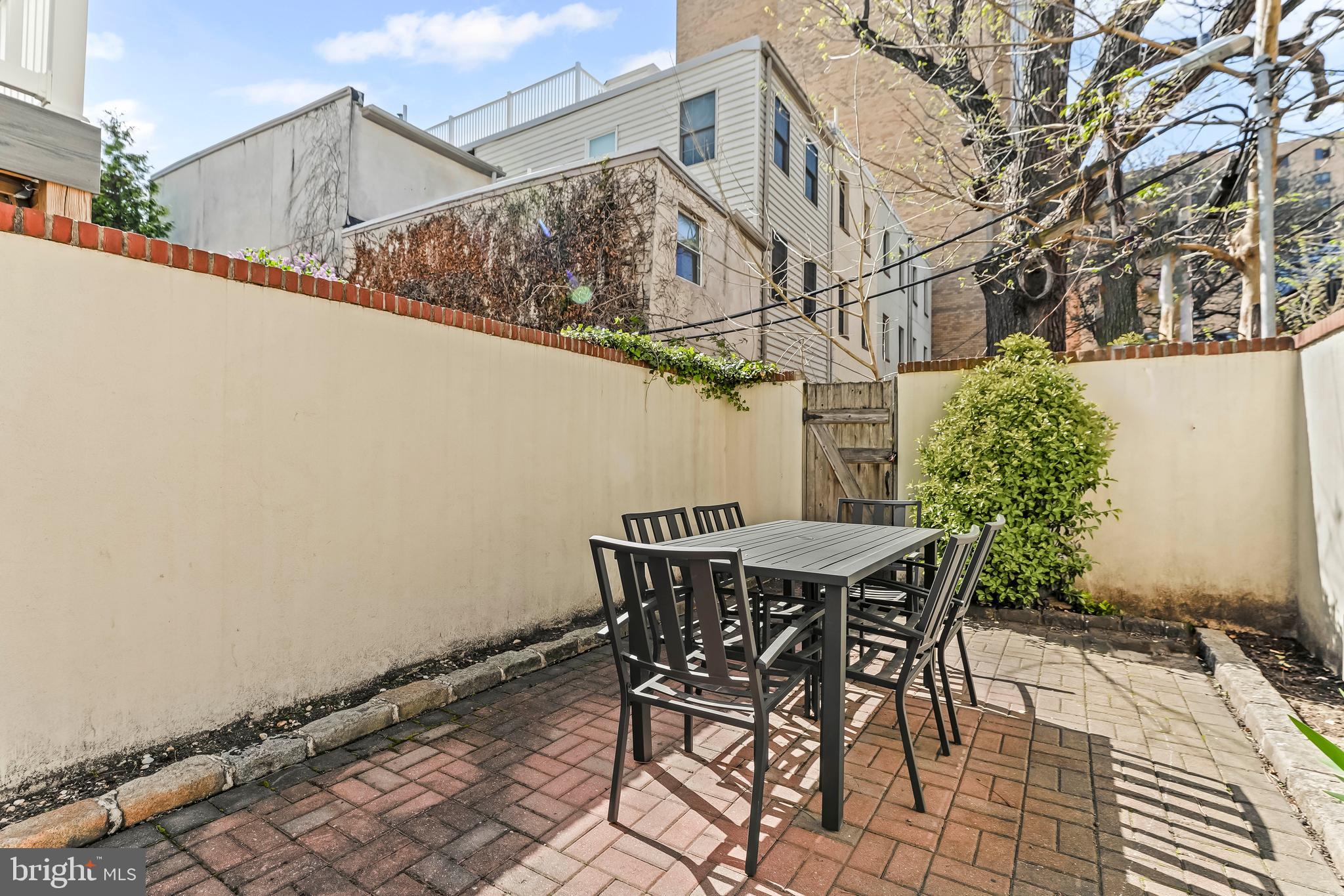 GRADUATE HOSPITAL - Residential