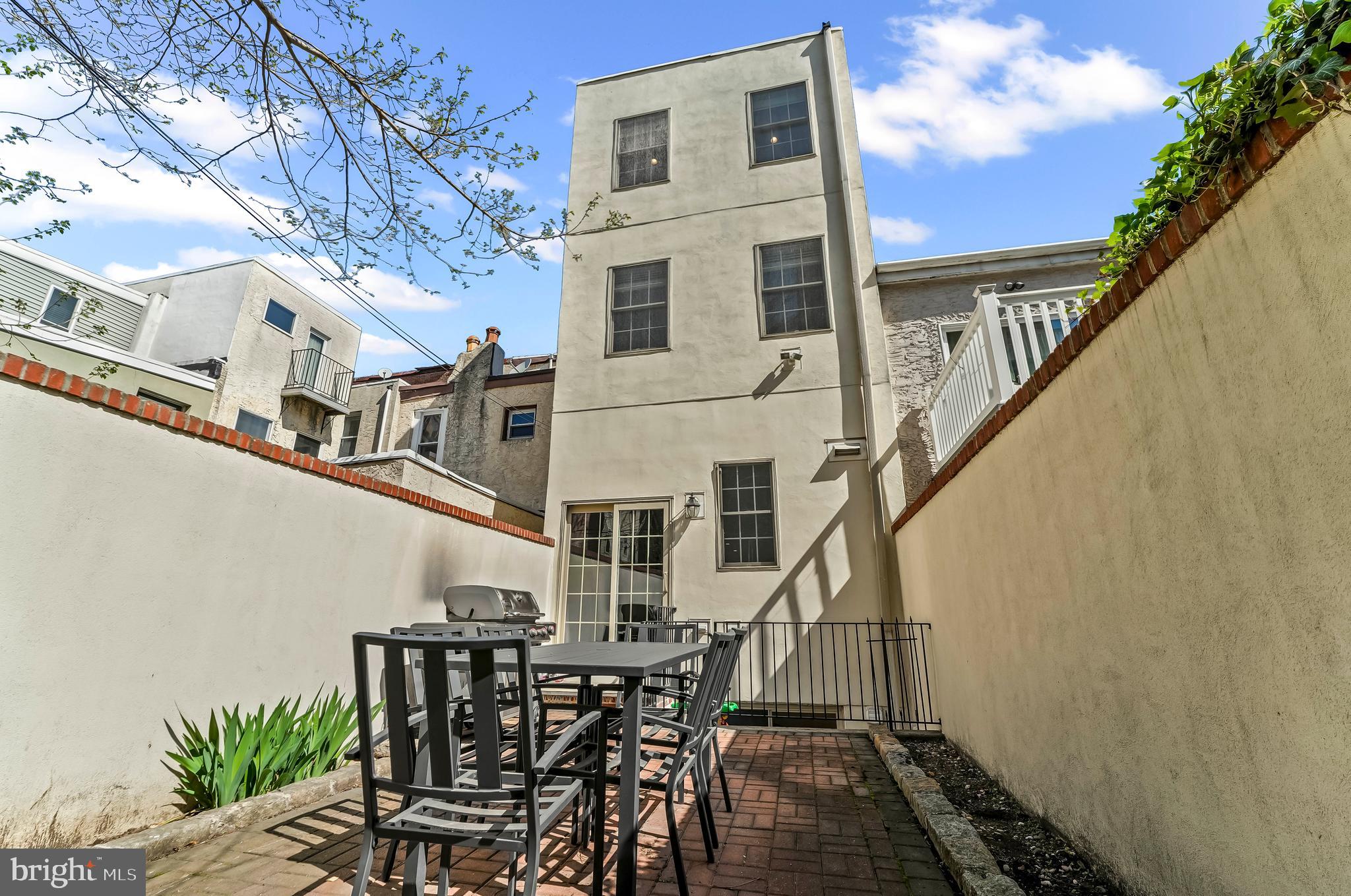 GRADUATE HOSPITAL - Residential