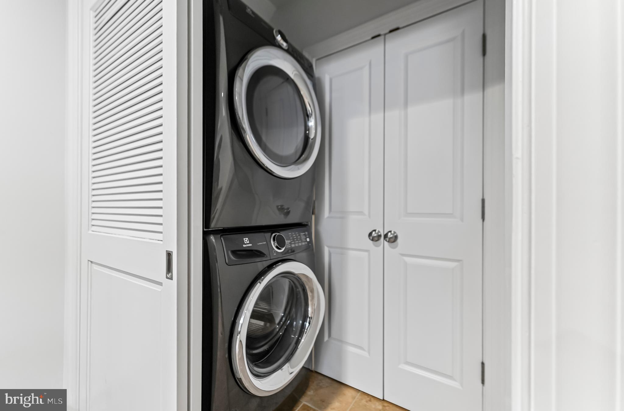 GRADUATE HOSPITAL - Residential