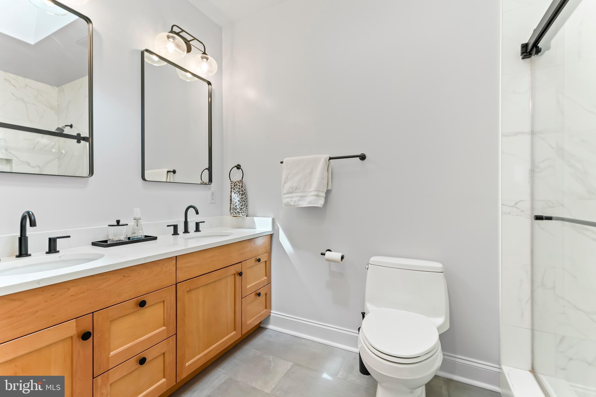 GRADUATE HOSPITAL - Residential