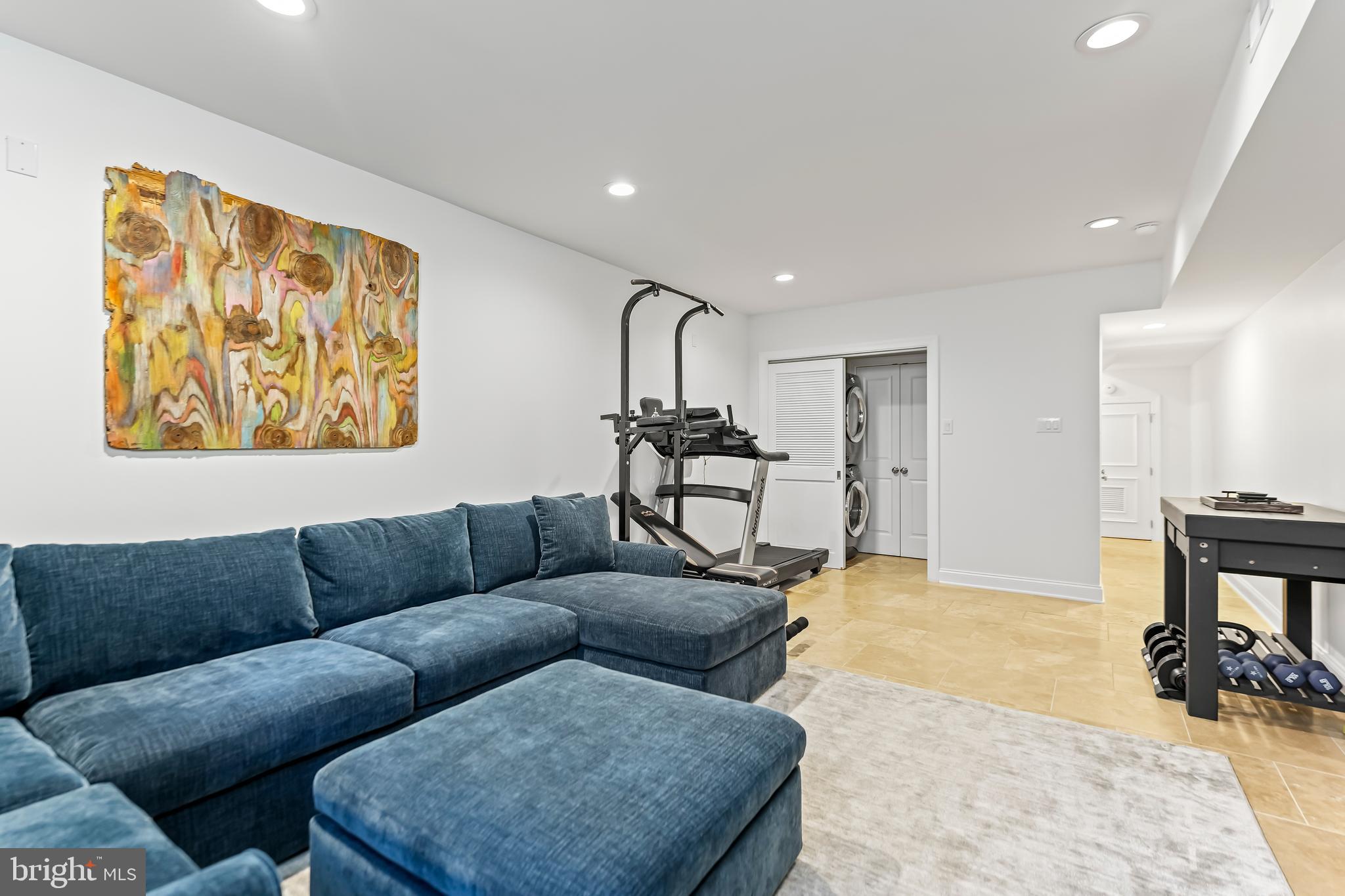 GRADUATE HOSPITAL - Residential