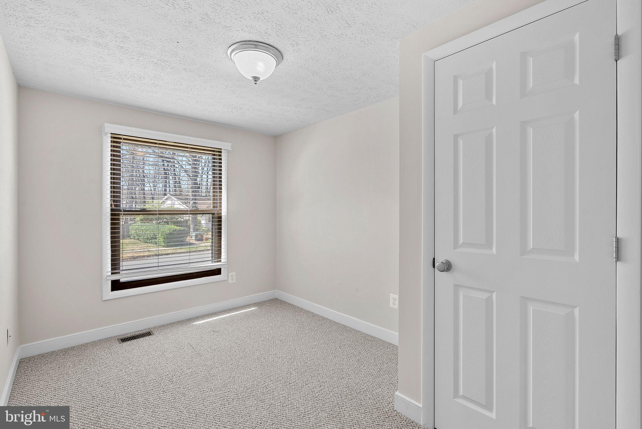 MONTCLAIR - Residential