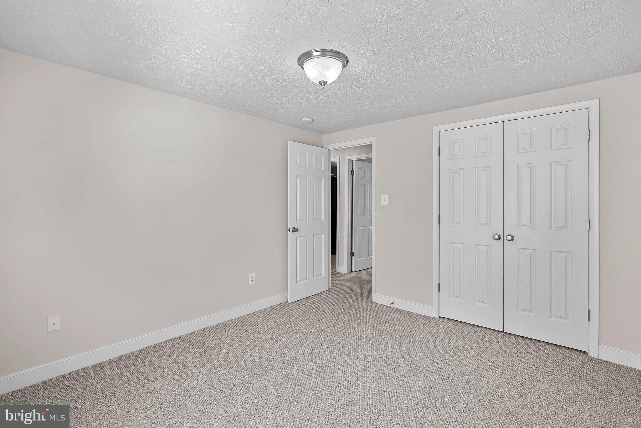 MONTCLAIR - Residential