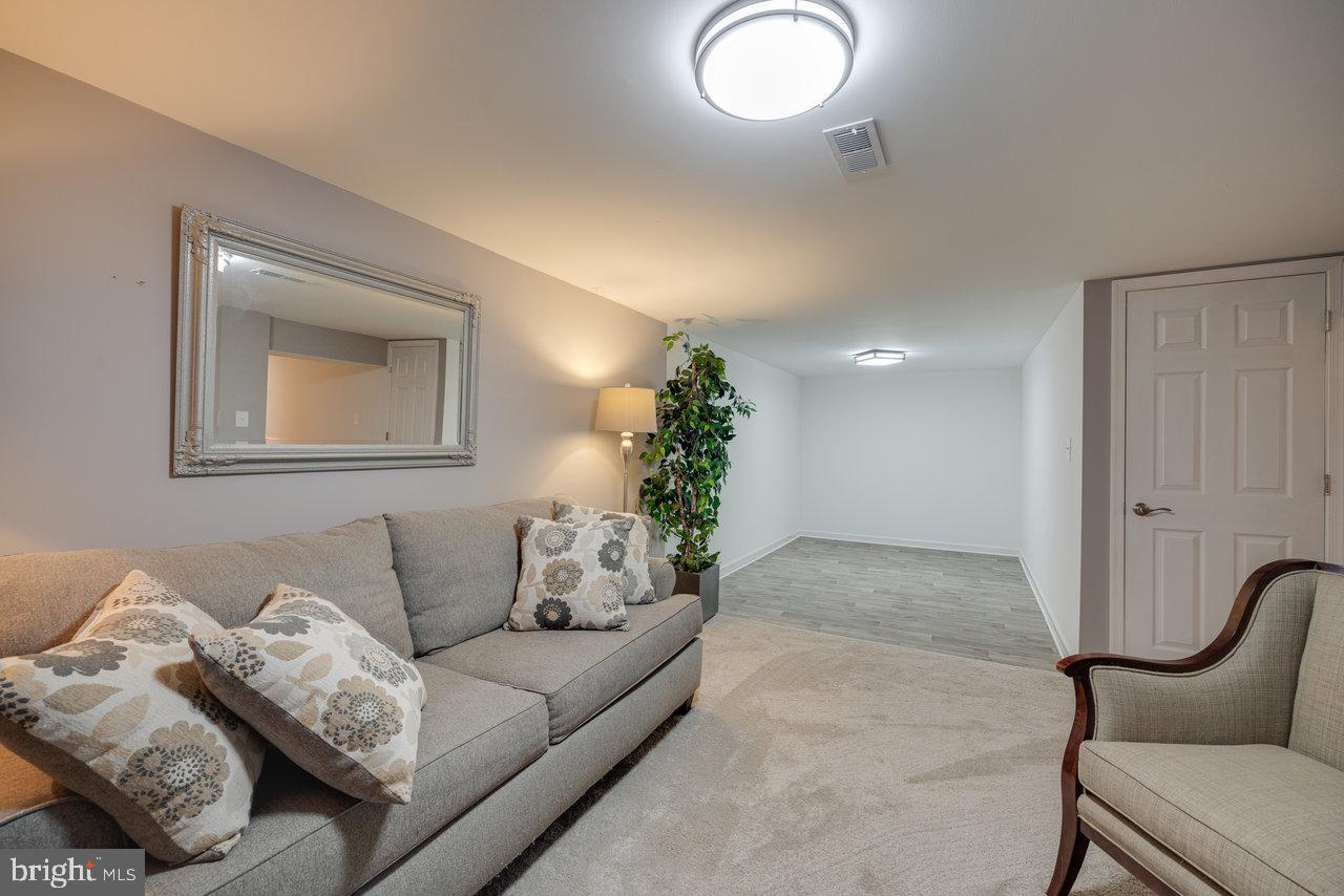 TOWN OF LURAY - Residential