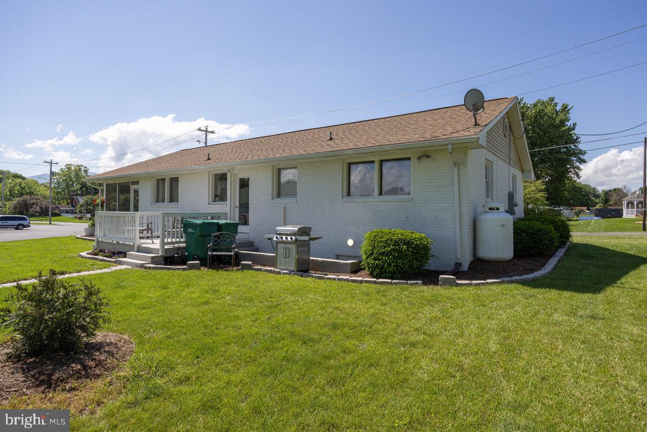 TOWN OF LURAY - Residential