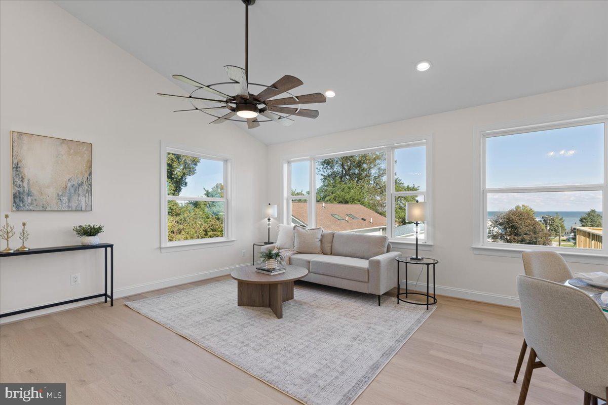 NEELD ESTATE - Residential