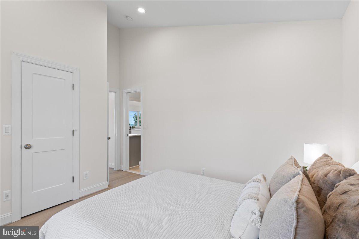 NEELD ESTATE - Residential