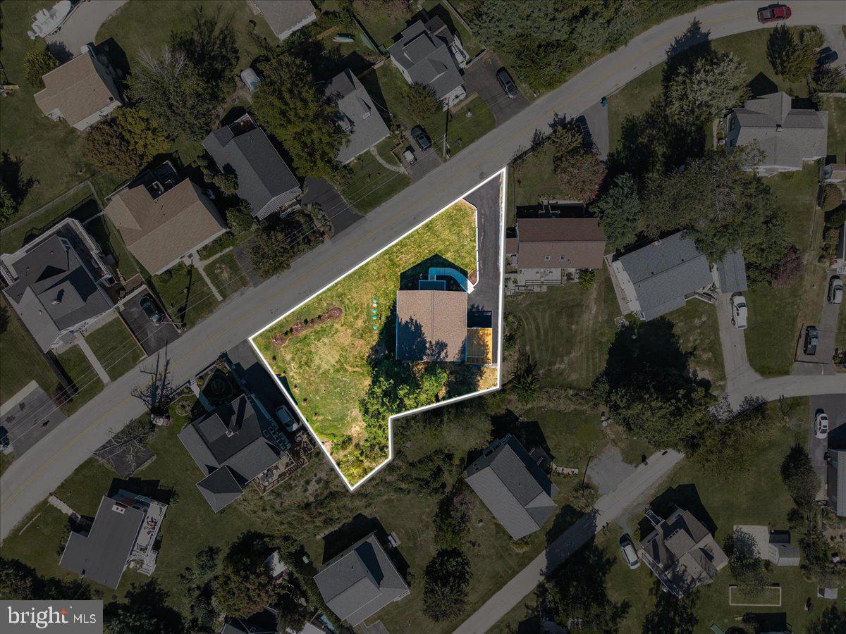 NEELD ESTATE - Residential