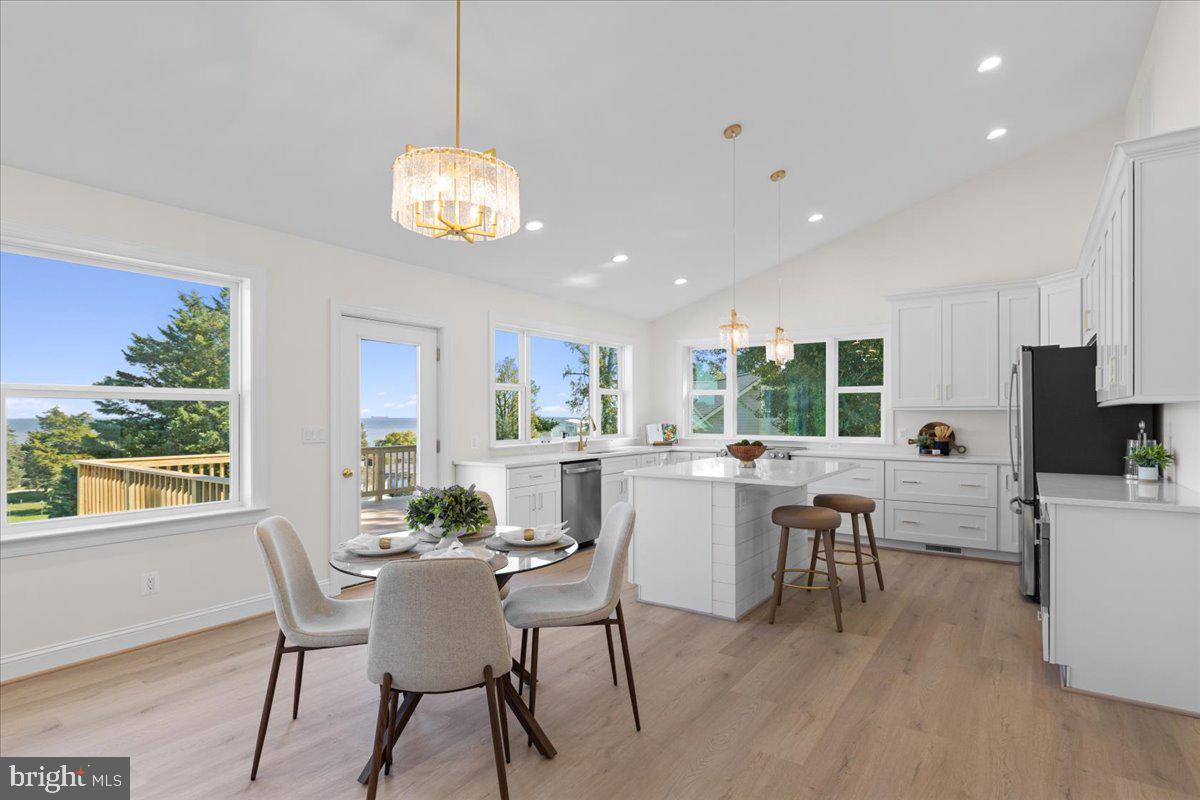 NEELD ESTATE - Residential