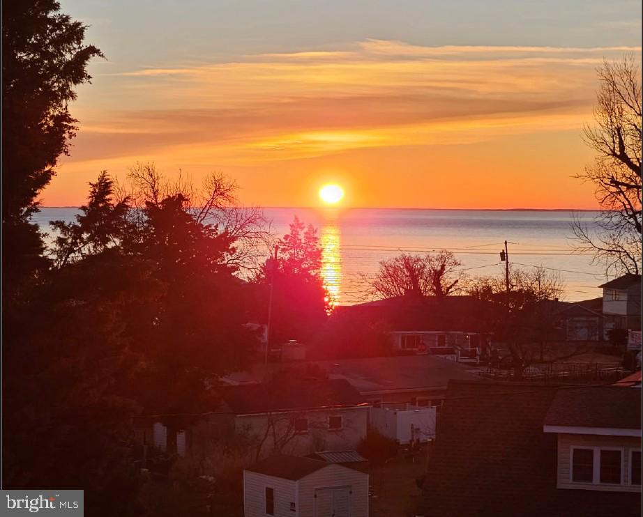 NEELD ESTATE - Residential