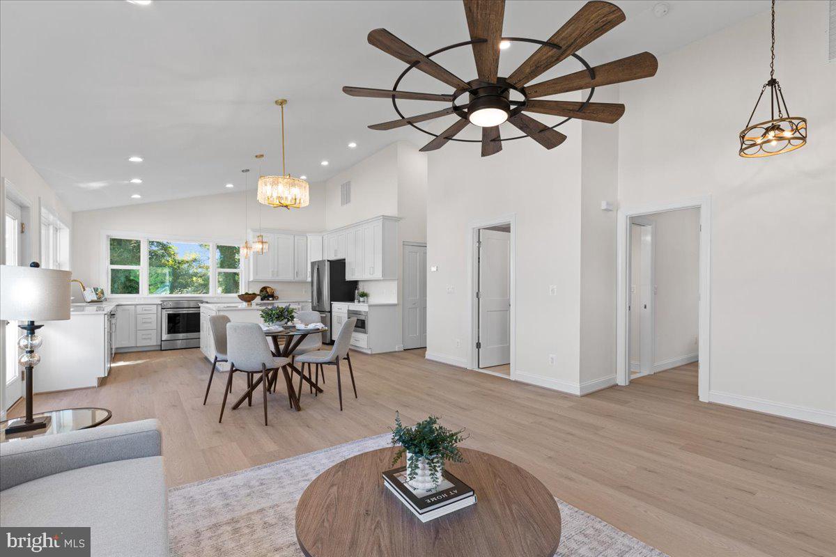 NEELD ESTATE - Residential