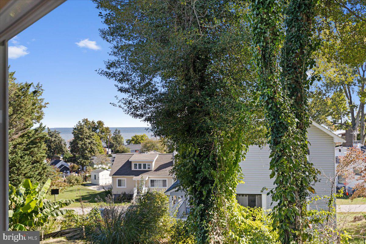 NEELD ESTATE - Residential