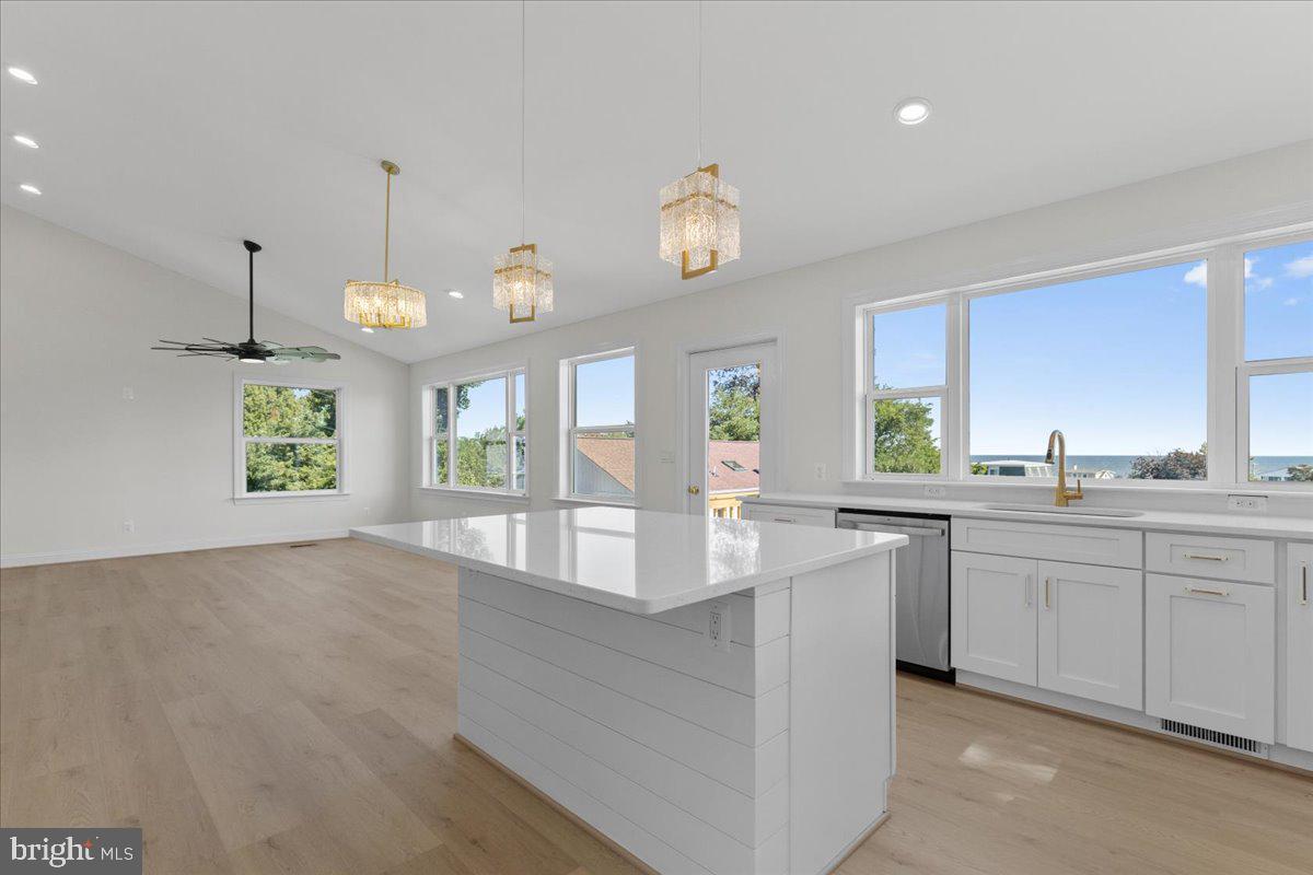 NEELD ESTATE - Residential