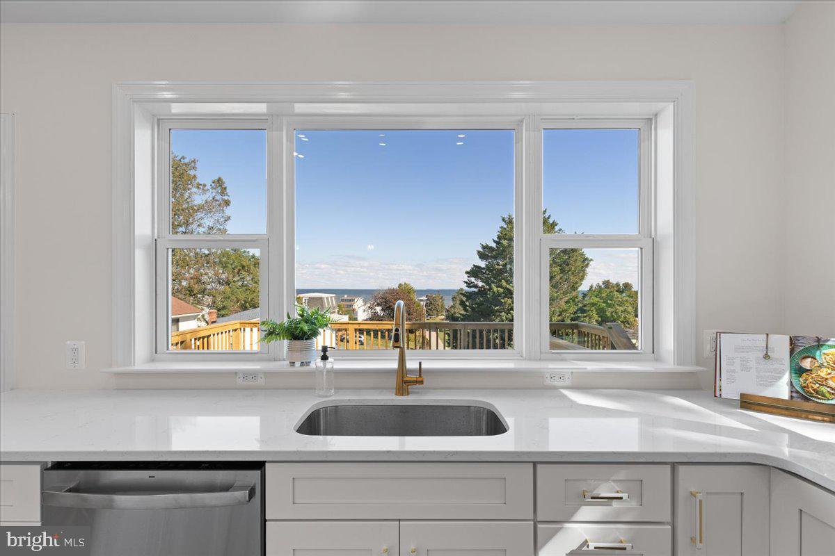 NEELD ESTATE - Residential