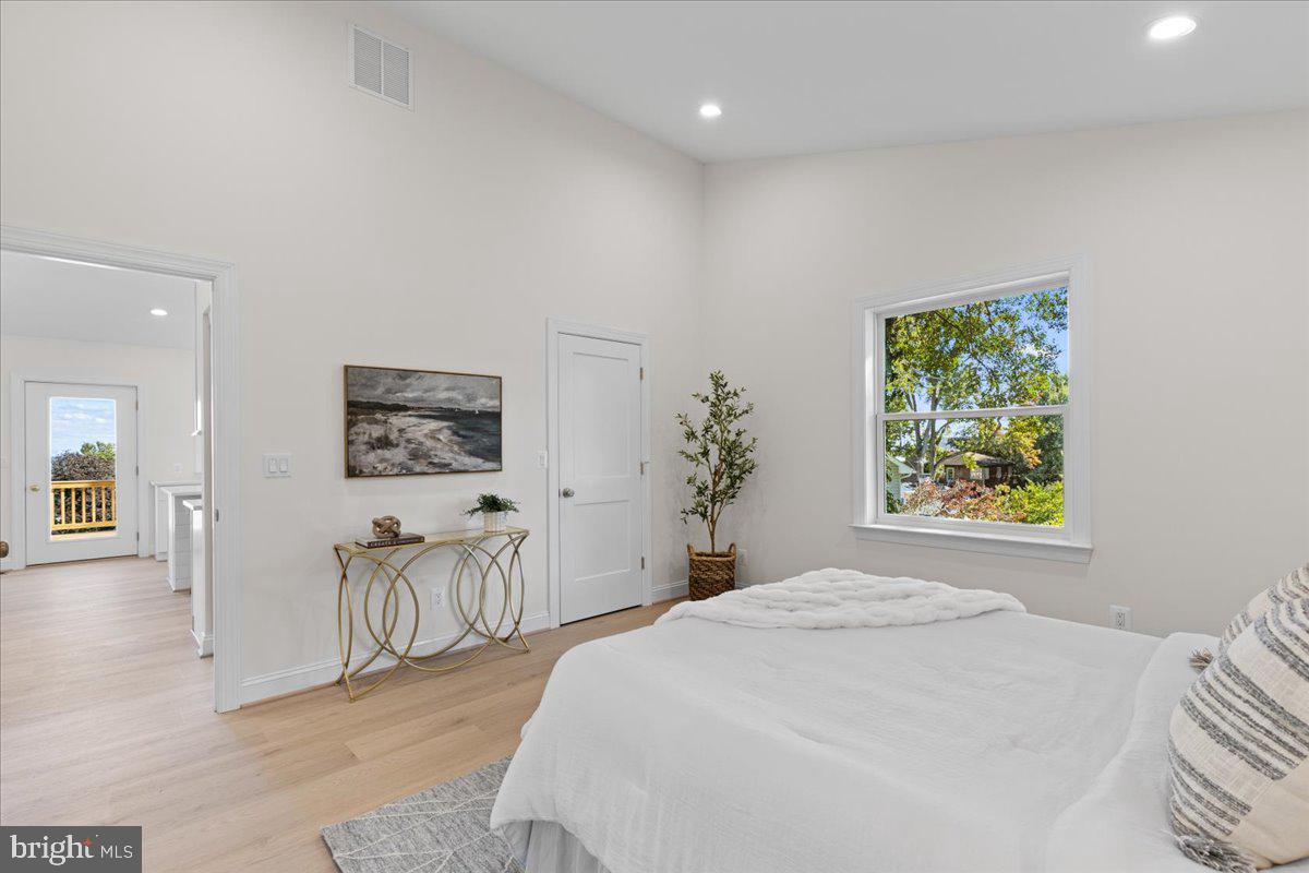 NEELD ESTATE - Residential