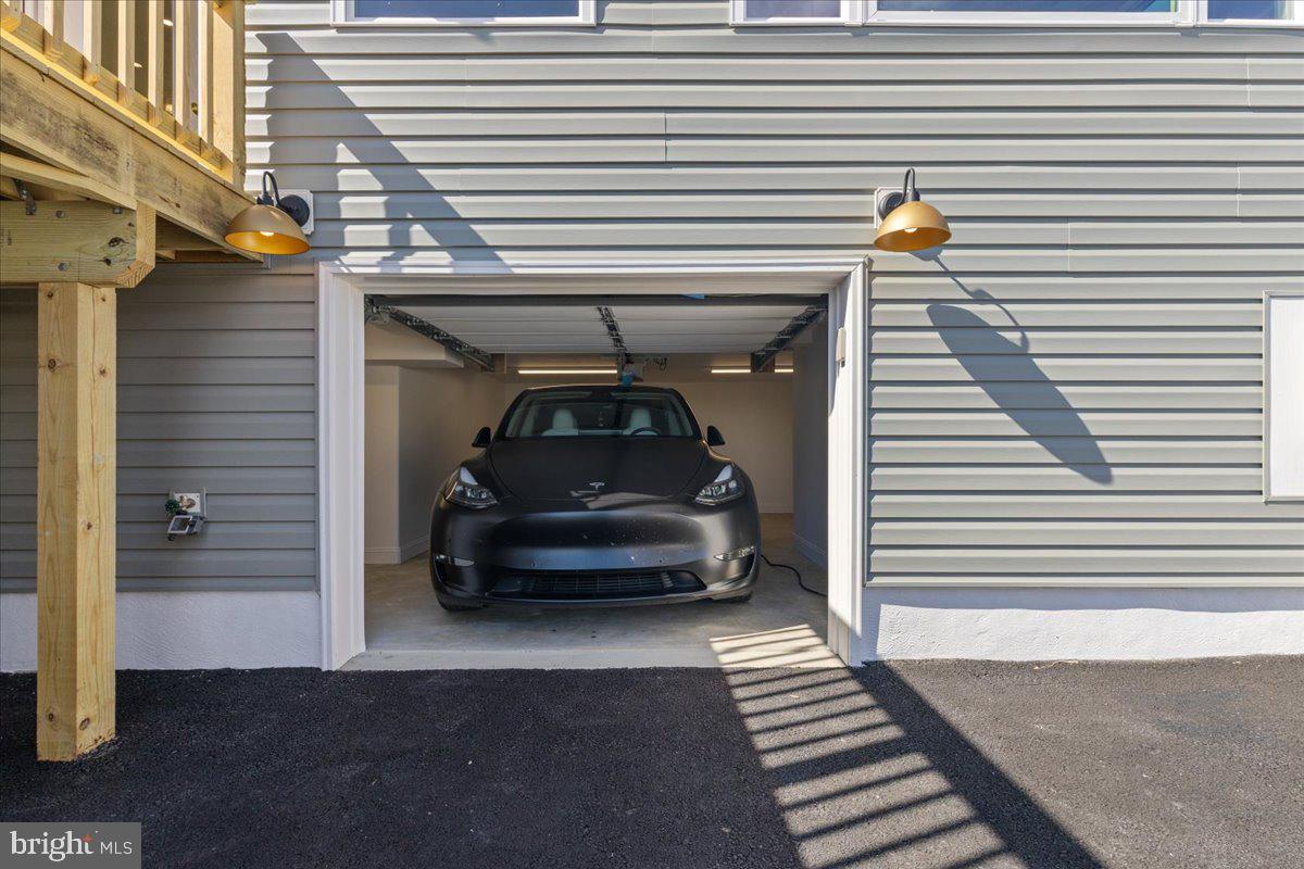 NEELD ESTATE - Residential