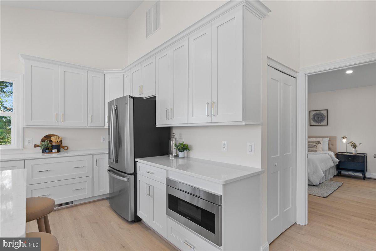 NEELD ESTATE - Residential