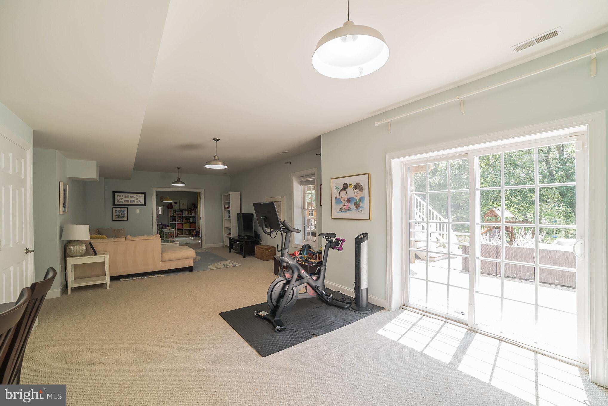 DUNLOGGIN - Residential Lease