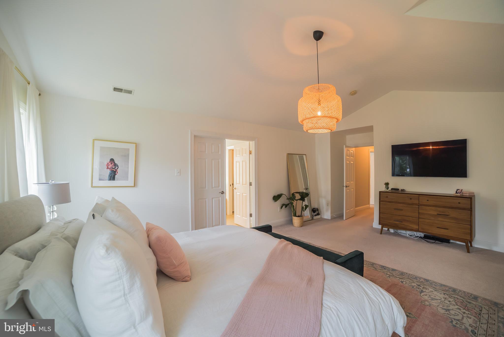 DUNLOGGIN - Residential Lease