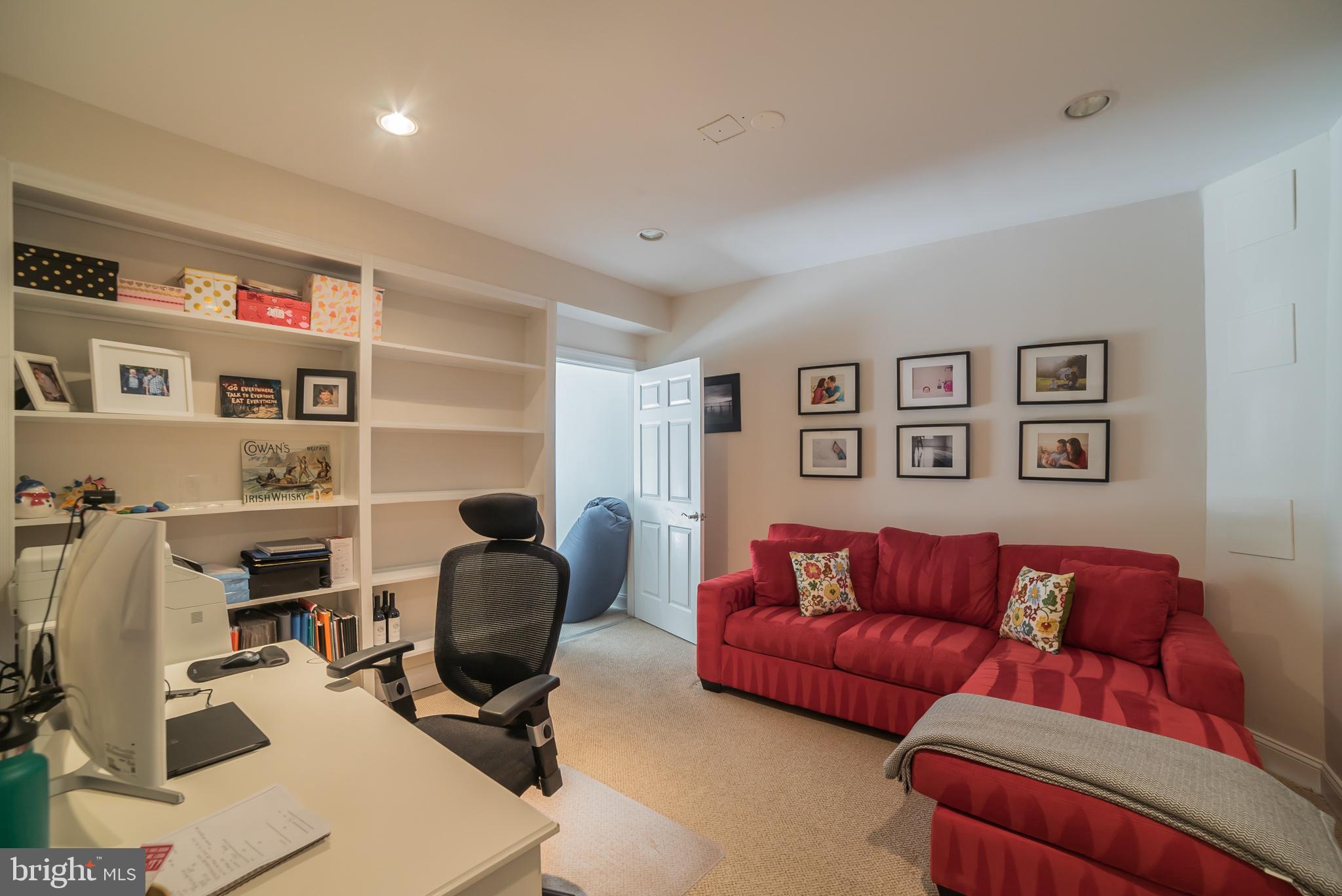 DUNLOGGIN - Residential Lease