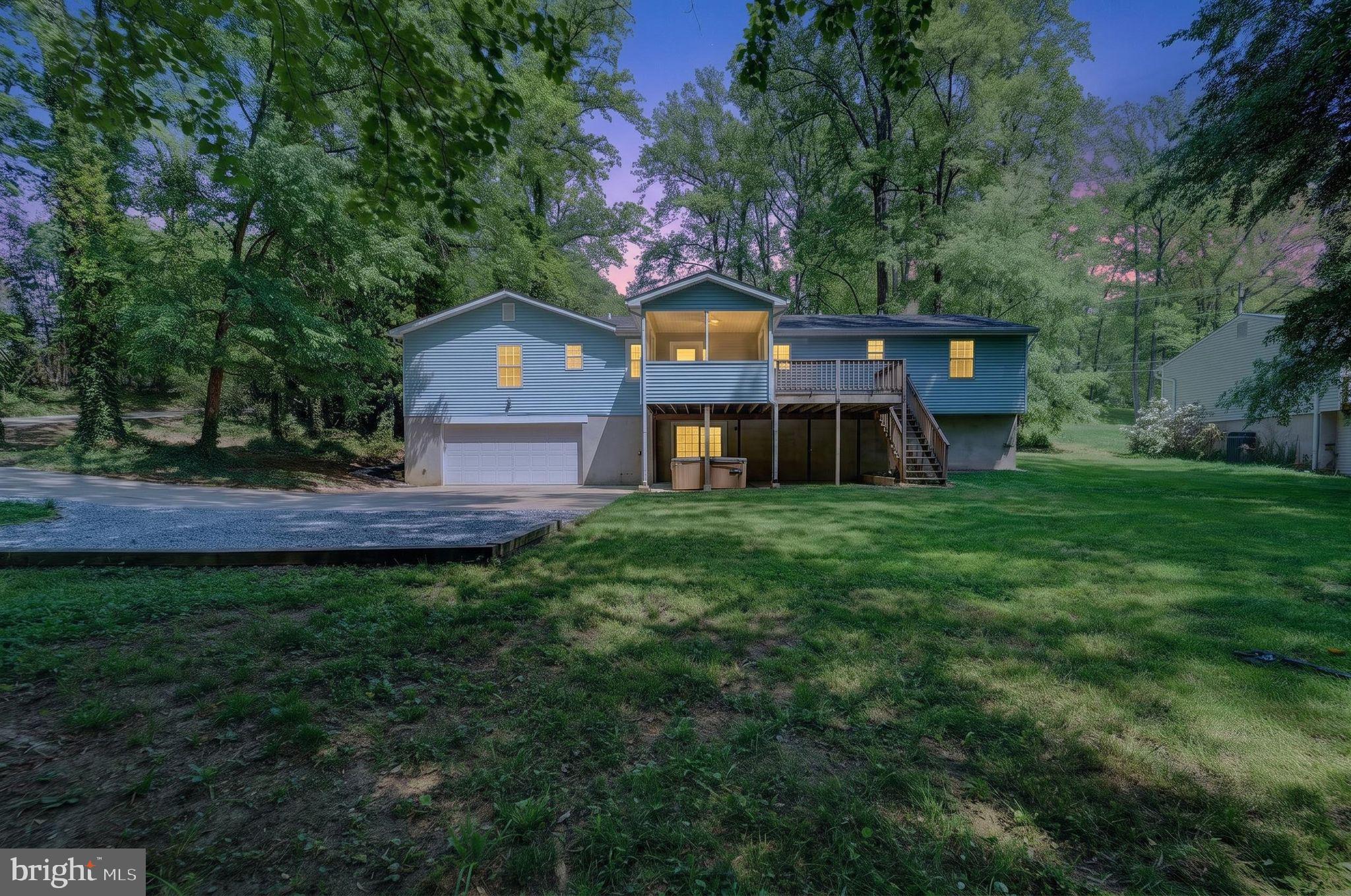 RUBERT MANOR - Residential