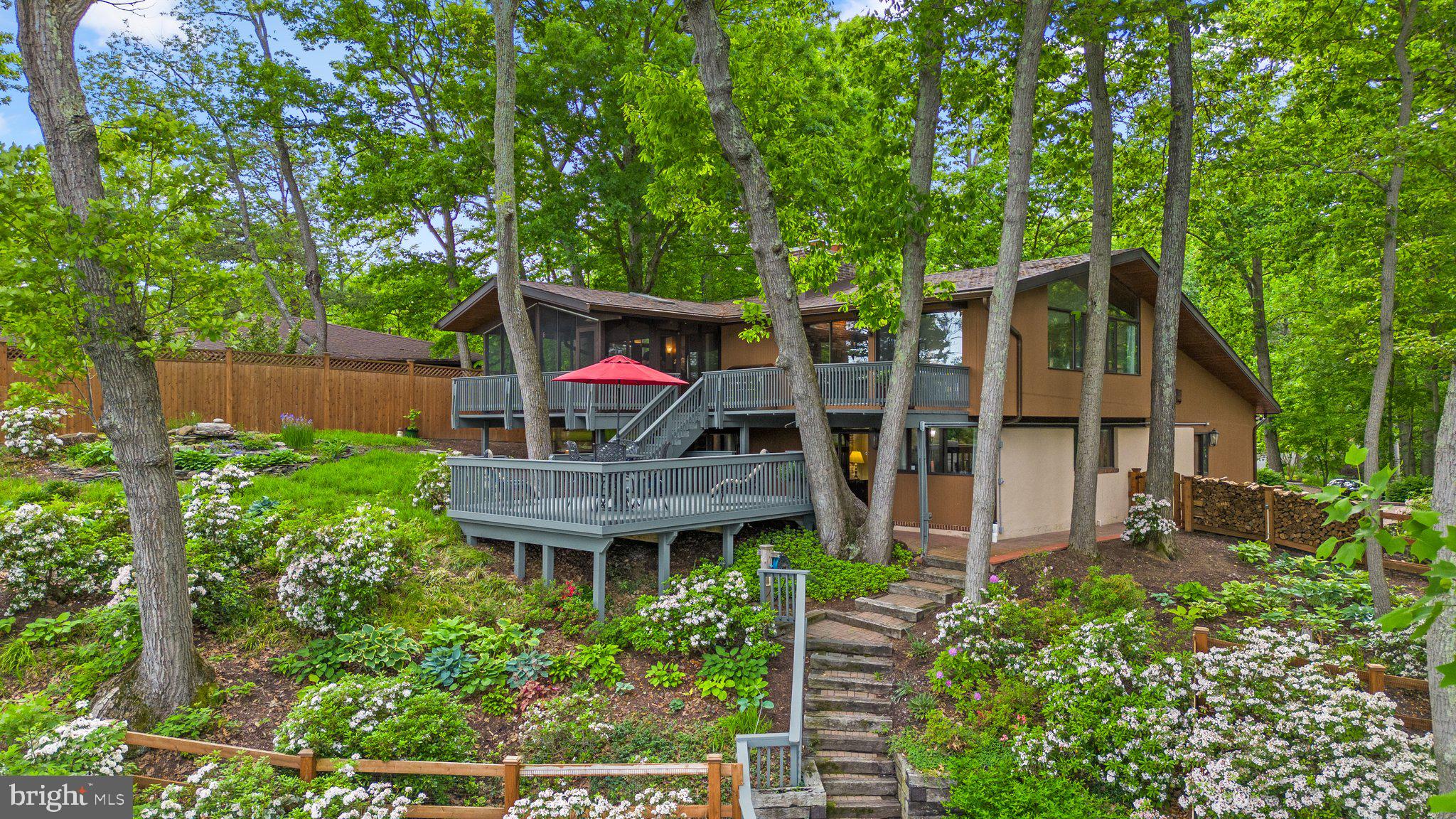 SOUTH RIVER MANOR - Residential