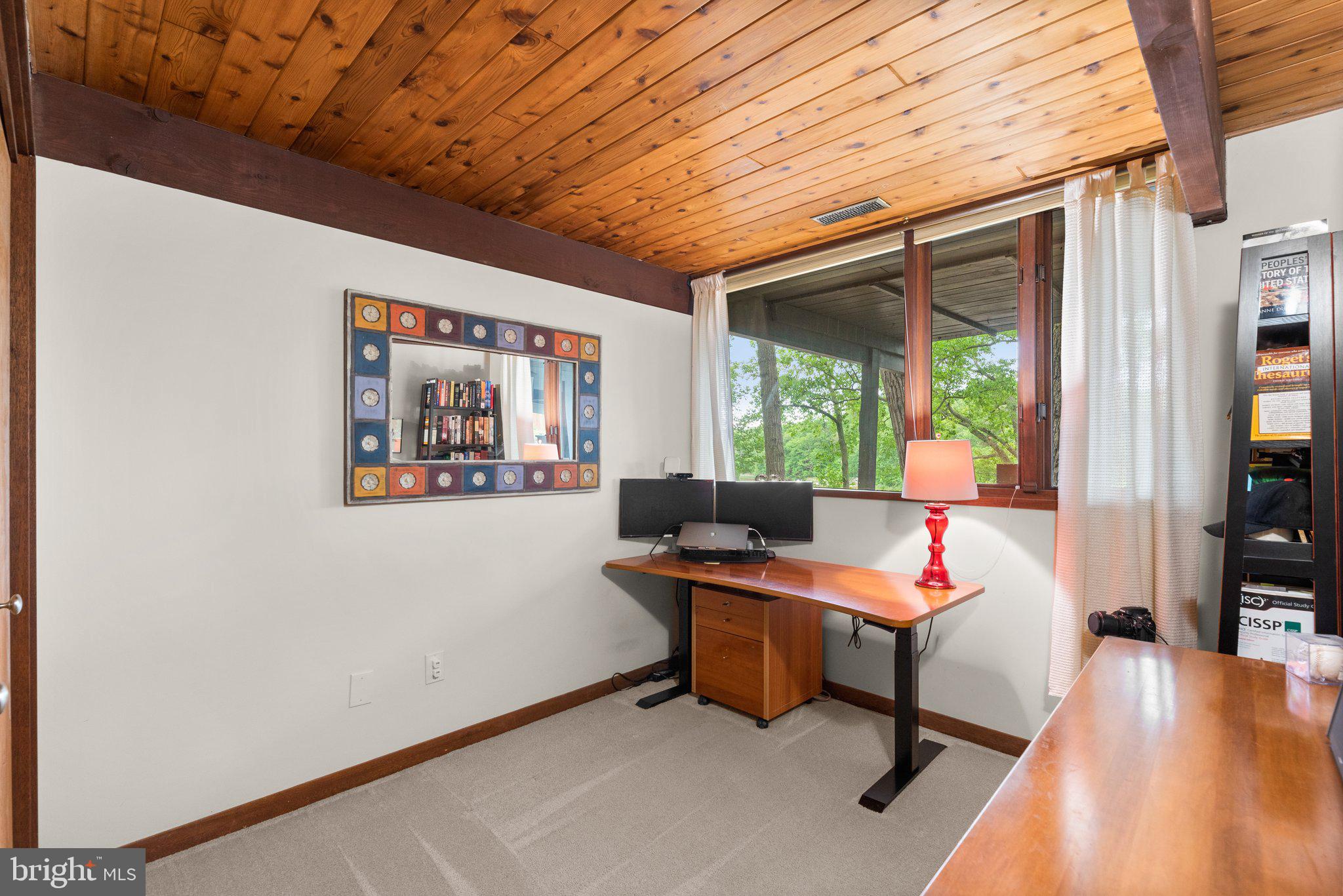 SOUTH RIVER MANOR - Residential